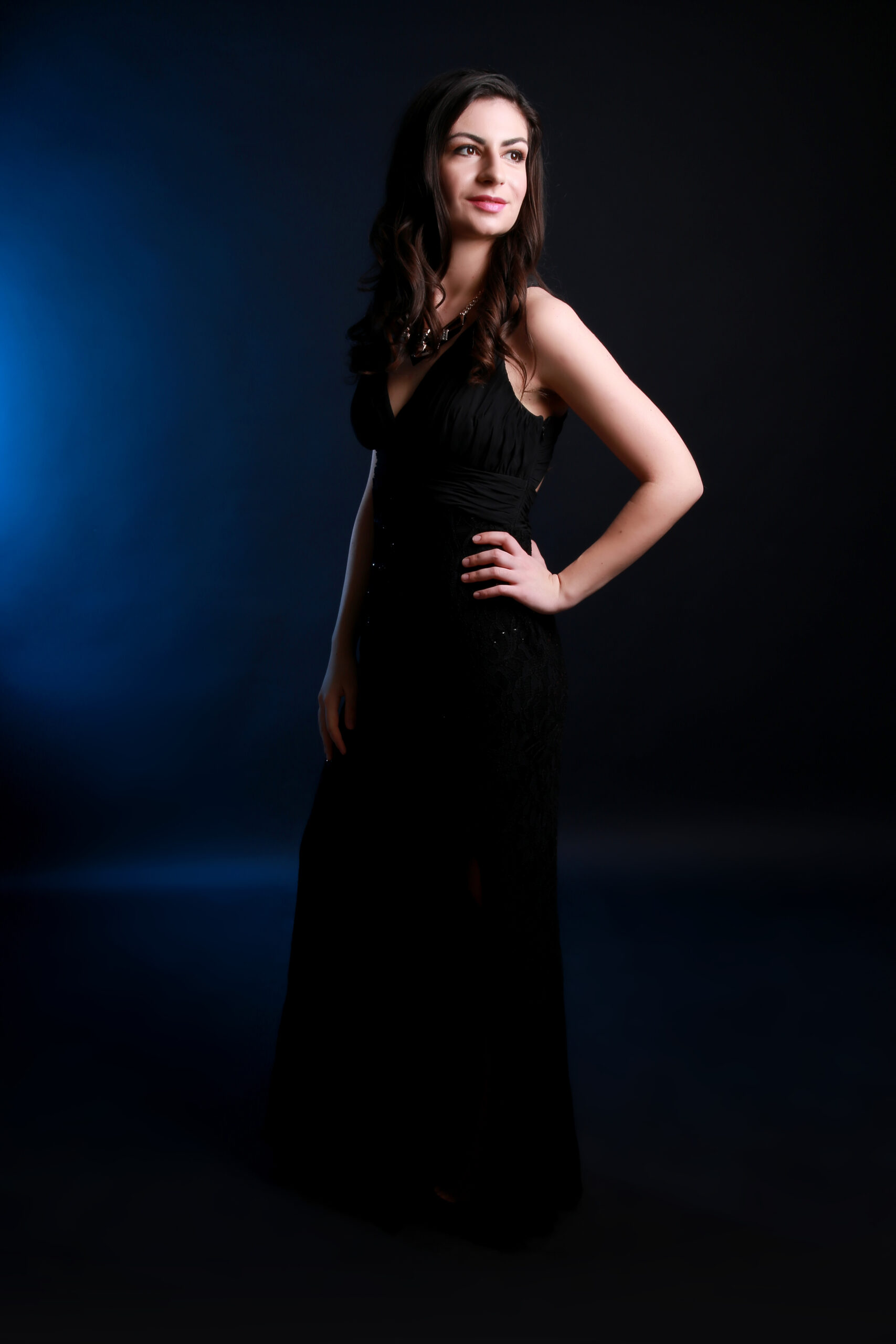 2013 Black dress no violin shot