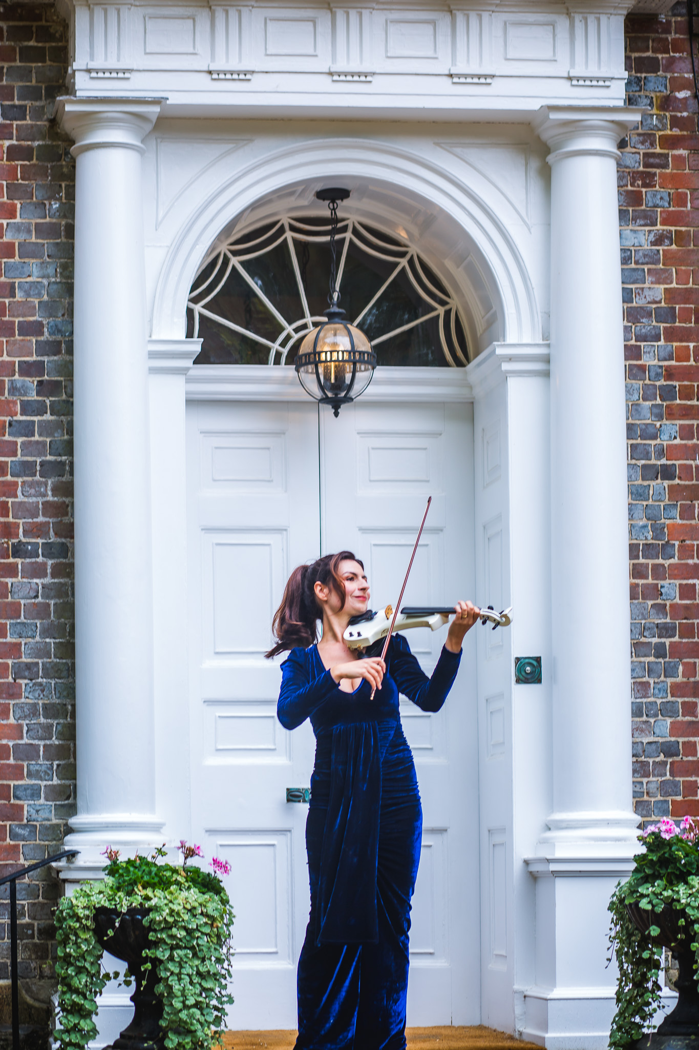 Karina Dey Electriv Violinist