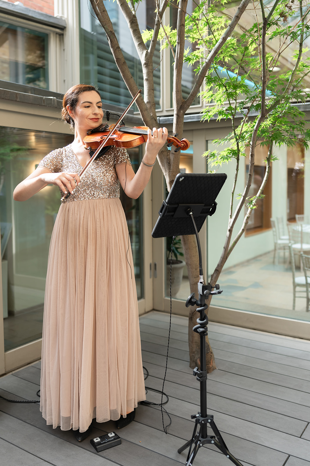 No. 11 Cavendish Sqquare wedding violinist